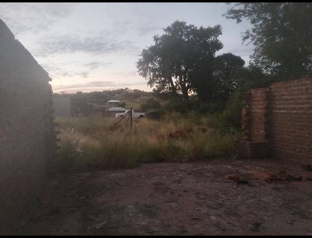 LAND FOR SALE IN MUTOTI